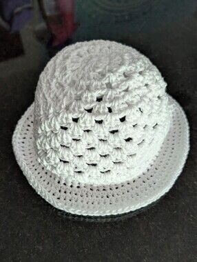 White Crocheted Child's Bucket Hat